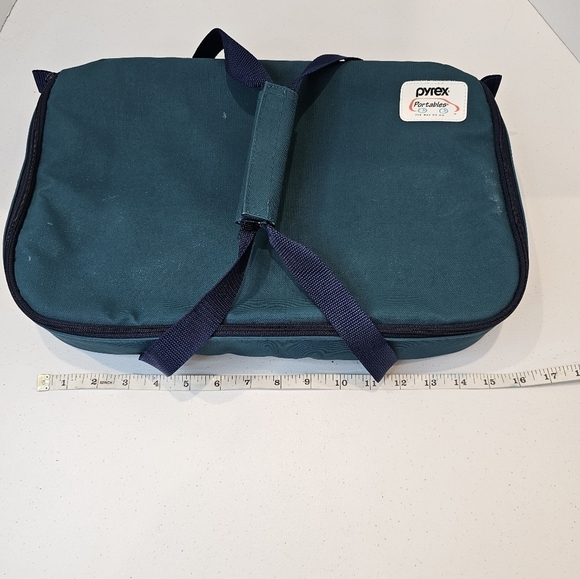 Pyrex Portables 9x13 Teal - Picture 7 of 8
